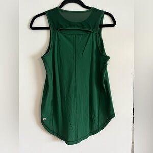 Lululemon sculpt tank top.